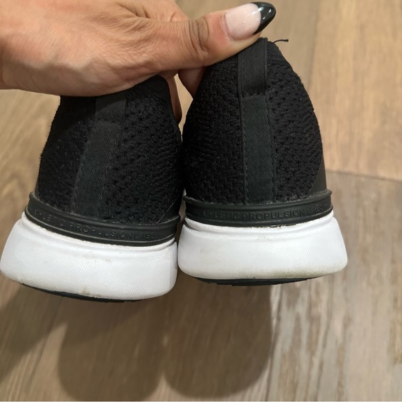 APL Women's TechLoom Bliss Black / Black / White Size 8.5 - Picture 2 of 6